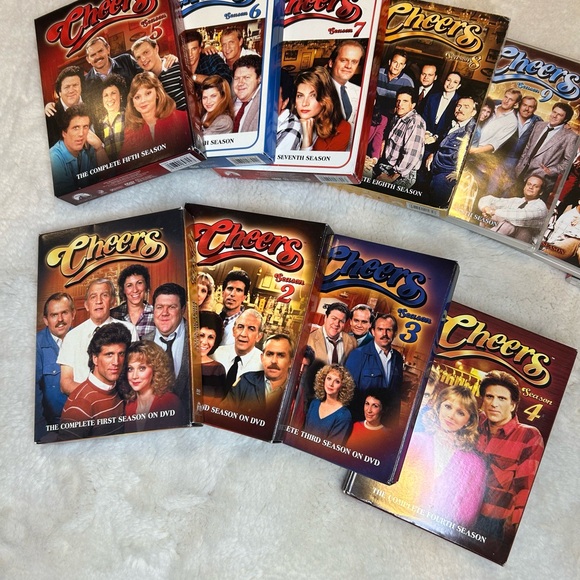 Cheers Complete 11 Seasons DVD Box Sets - Picture 3 of 4
